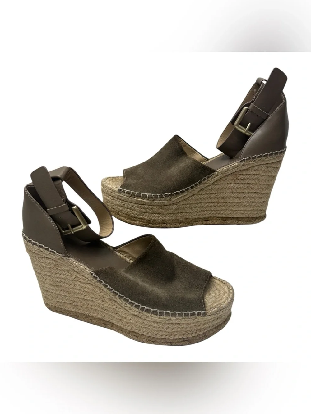 Marc Fisher taupe suede